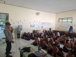 KAI Daop 7 Gandeng 566 Siswa dan Guru di Madiun dan Kediri