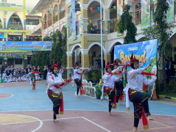 Tanamkan Karakter, Keceriaan, dan Cinta Budaya