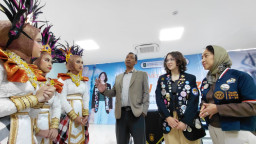 Lucy Filipczak Sekolah di Smamda Surabaya