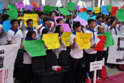 Minta 3.160 Mahasiswa Baru Terus Kawal Aspirasi Rakyat