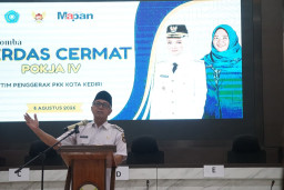 Gus Qowim Apresiasi Semangat Belajar Kader Pokja IV TP PKK Kota Kediri