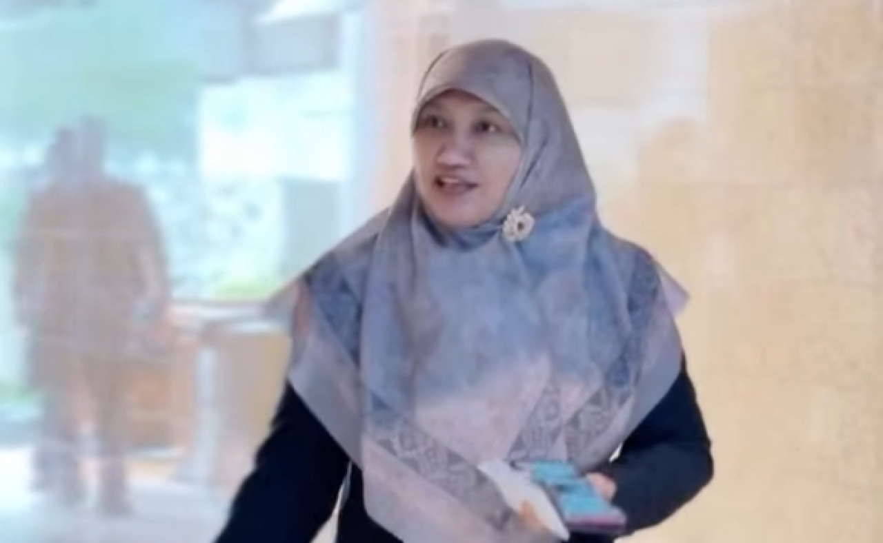 Hj. Lilik Hendarwati, Ketua Fraksi PKS DPRD Jatim/Anggota DPRD Jatim Dapil Kota Surabaya. foto: ist/ayojatim.