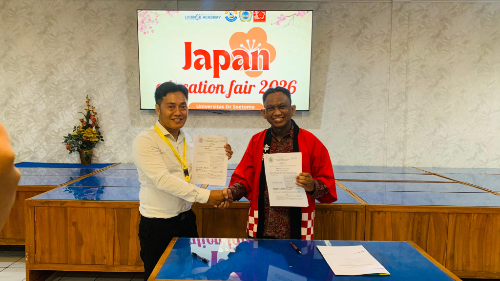 Penandatanganan MoU antara Fakultas Ilmu Pendidikan dan Sastra (FIPS) Universitas Dr. Soetomo (Unitomo) dengan License Academy Jepang. FOTO/ist