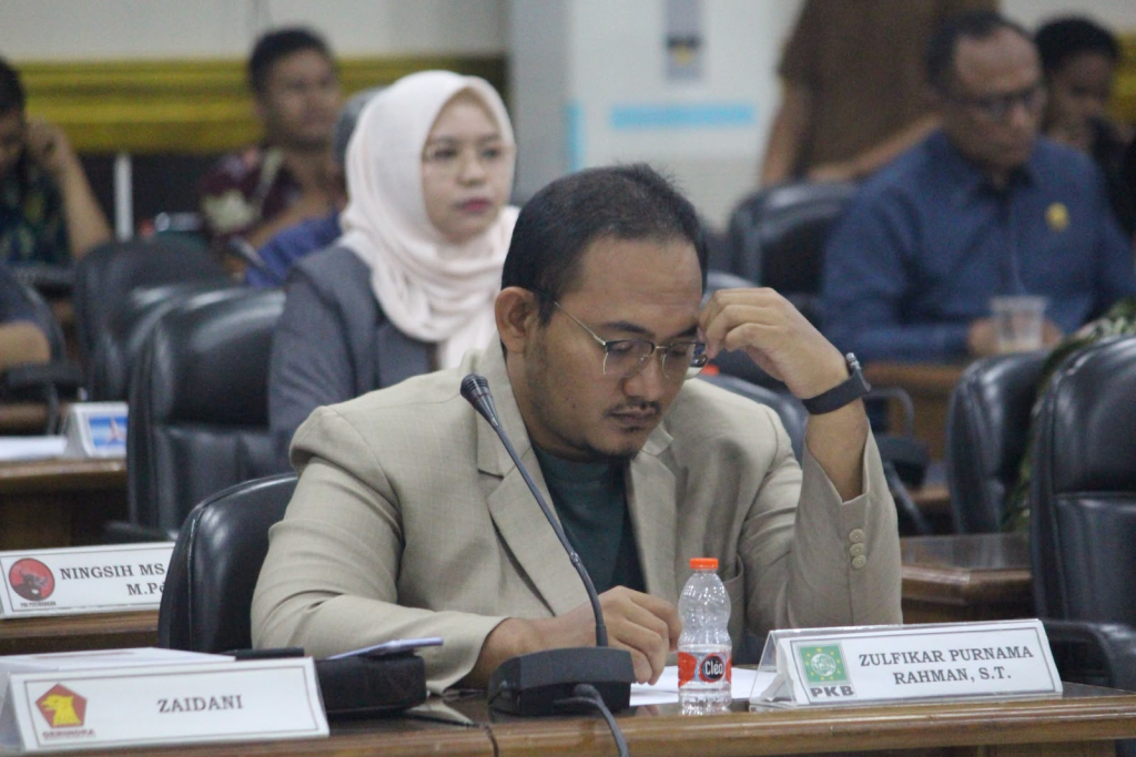 Zulfikar Purnama Rahman, Anggota Fraksi PKB DPRD Kabupaten Situbondo (Heru/harianduta.id)