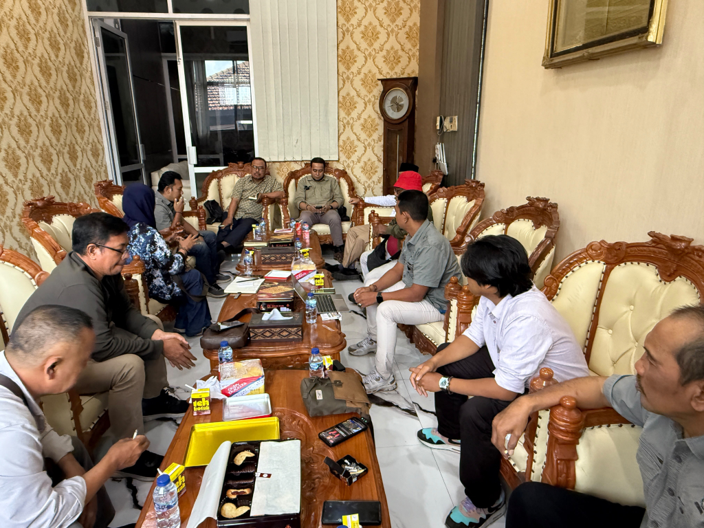 Suasana Pertemuan Pengurus PWI dan Pimpinan DPRD (Heru/duta)