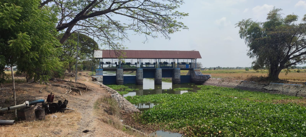 Kondisi air di  kawasan Bengawan Jero, tepatnya di Dam Corong, Senin (10/8) (FT/kadam)