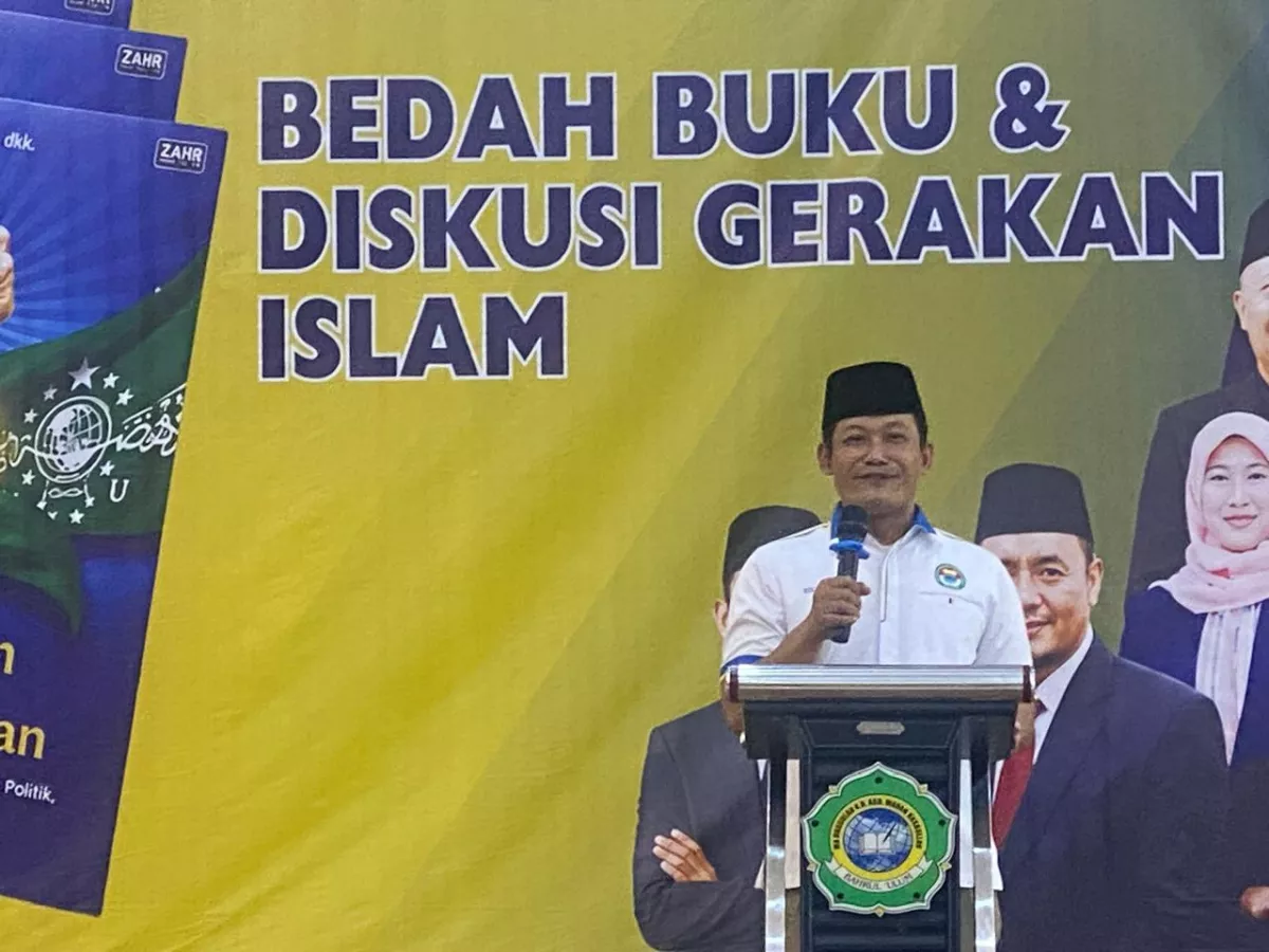 Siapa Sekjen Gus Kikin?