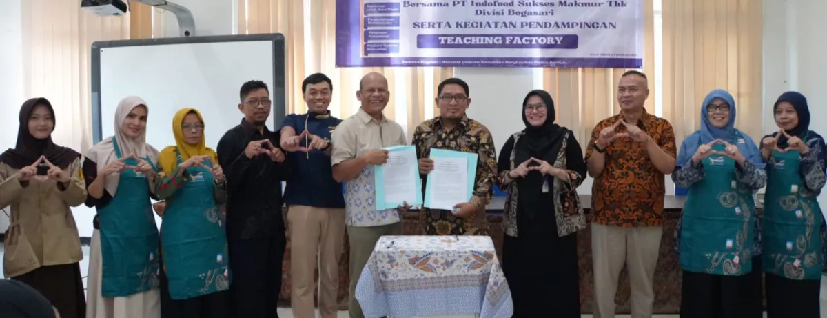 PT Indofood Sukses Makmur Tbk Divisi Bogasari menjalin kerja sama dengan SMKN 2 Pandeglang melalui penandatanganan Memorandum of Understanding (MoU) pada Kamis (3/9/2026). FOTO/ist