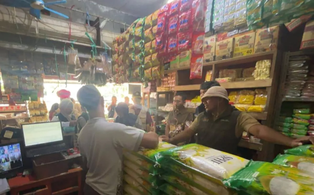 Pastikan Harga dan Stok Beras Aman di Lamongan