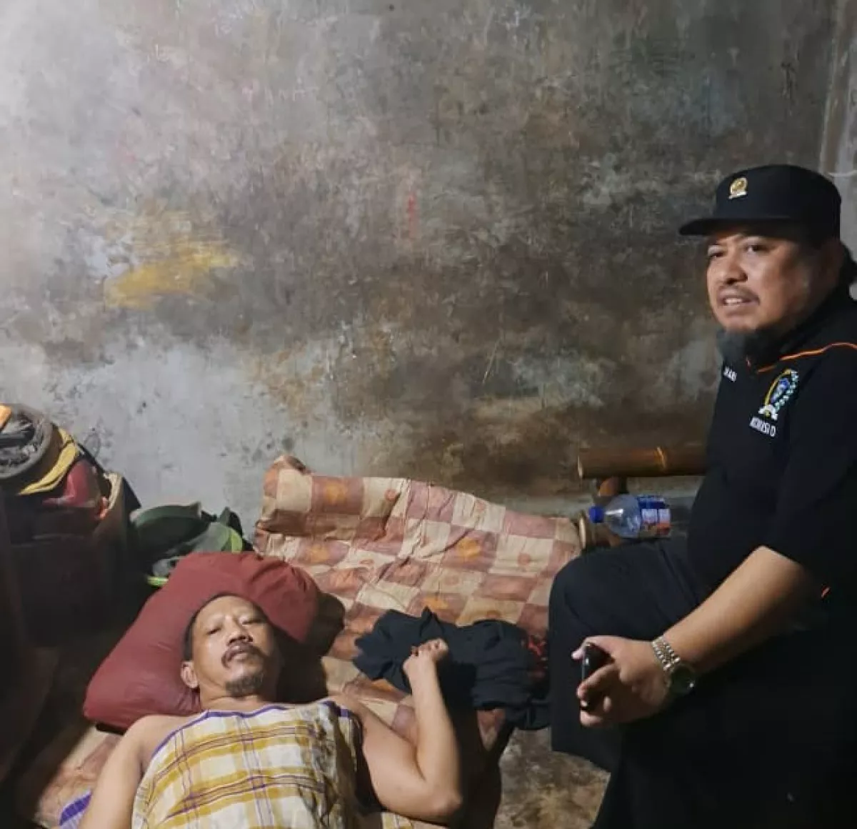 Lima Tahun Terbaring, Irawan Disambangi Bang Jo